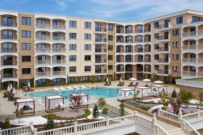 Valencia Gardens Deluxe Apartments نيسيبار المظهر الخارجي الصورة