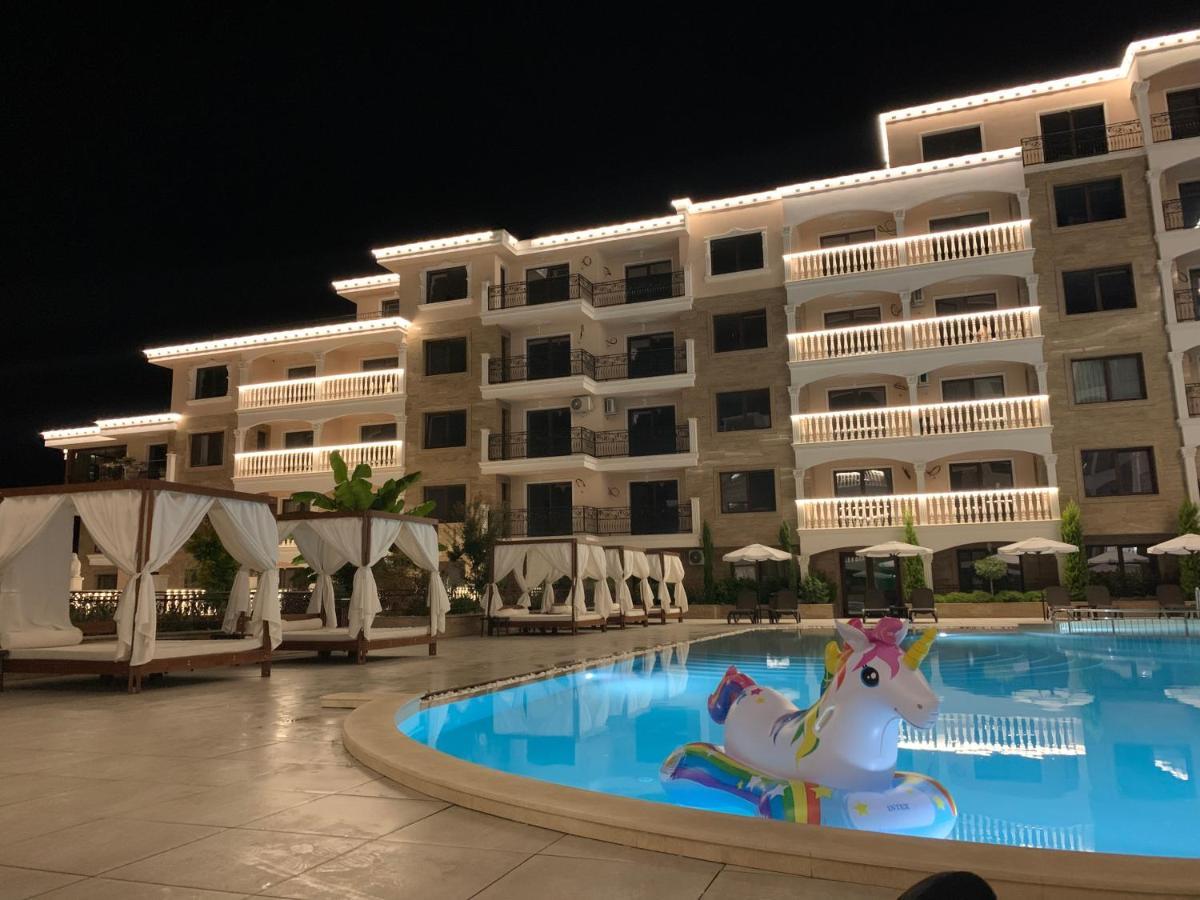 Valencia Gardens Deluxe Apartments نيسيبار المظهر الخارجي الصورة