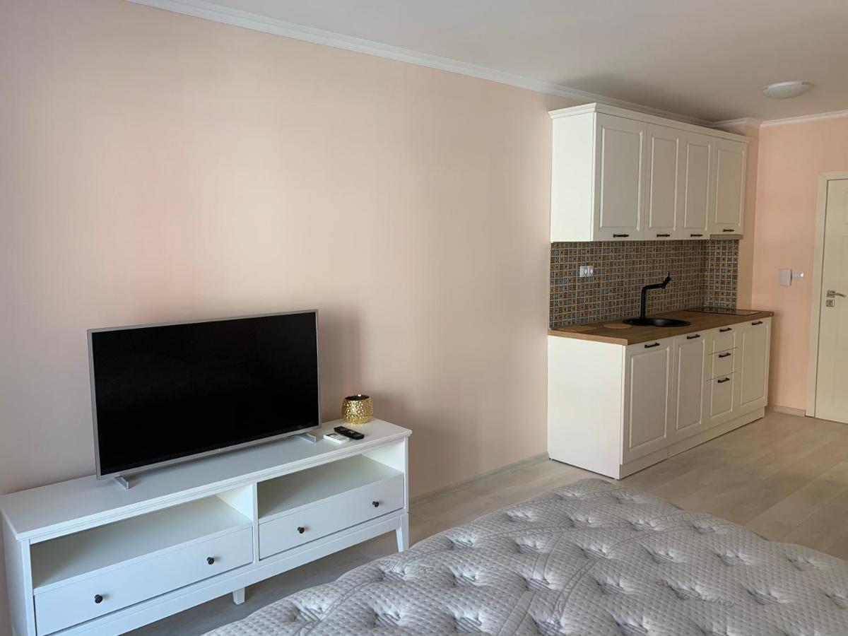 Valencia Gardens Deluxe Apartments نيسيبار المظهر الخارجي الصورة