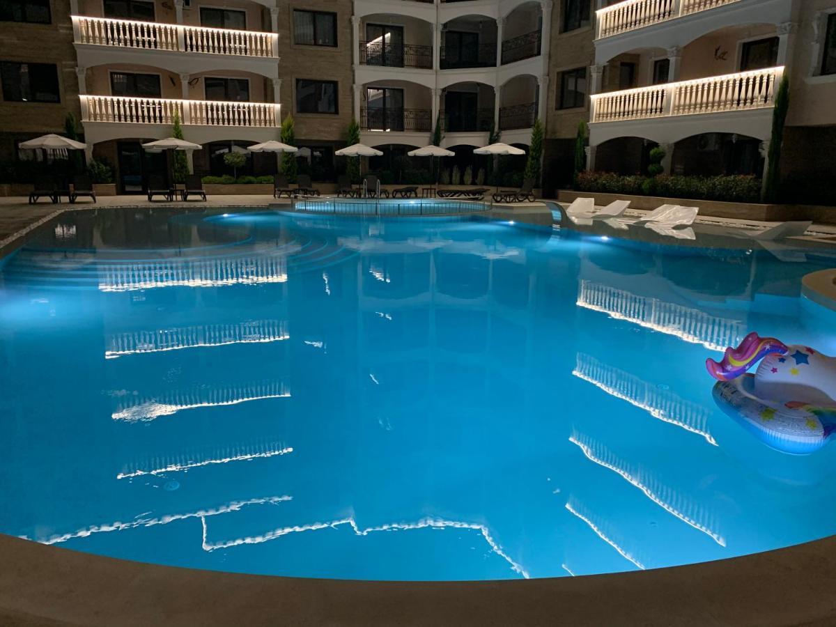 Valencia Gardens Deluxe Apartments نيسيبار المظهر الخارجي الصورة
