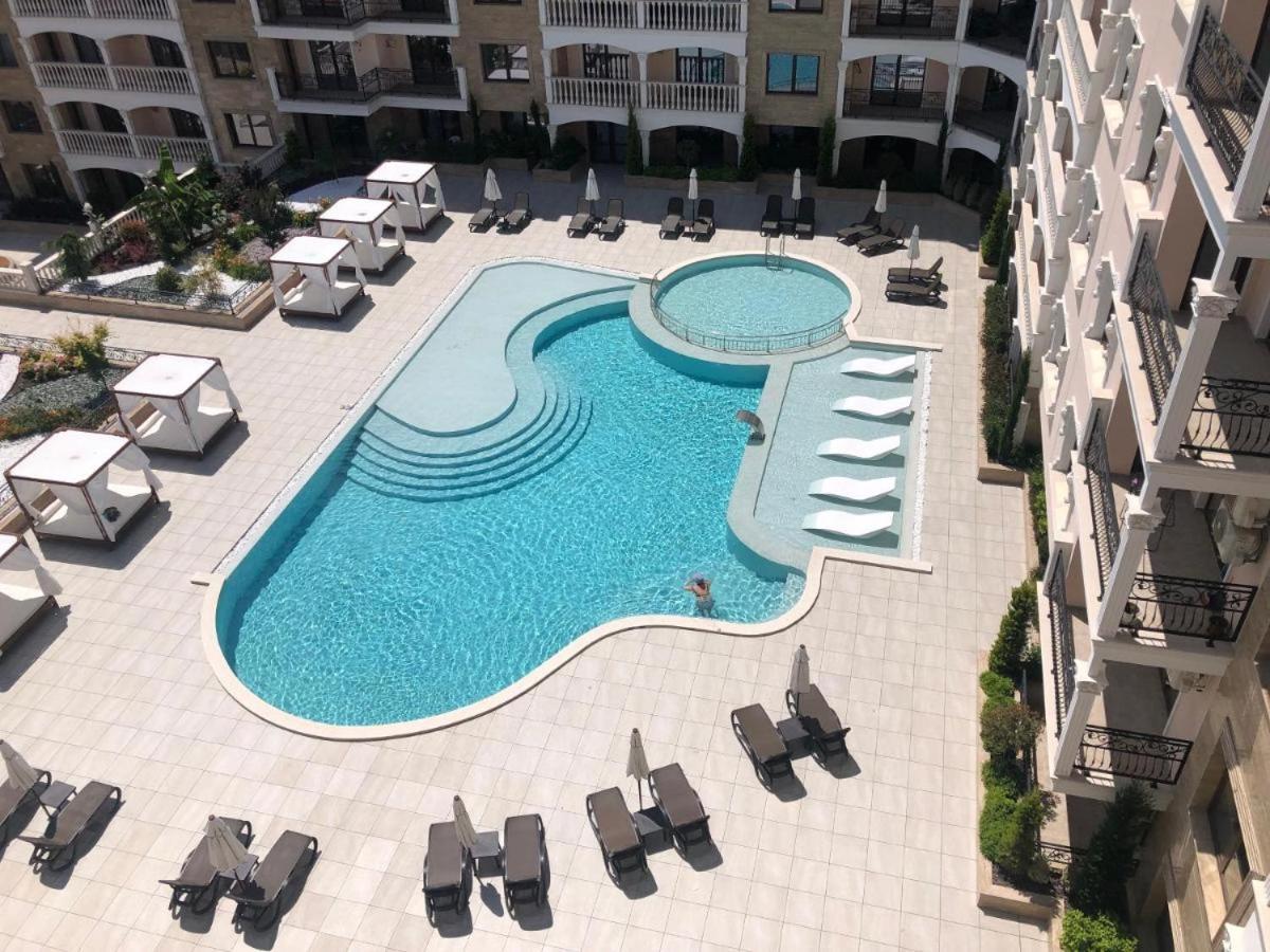 Valencia Gardens Deluxe Apartments نيسيبار المظهر الخارجي الصورة